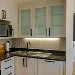 Stylish Top Floor Apartment