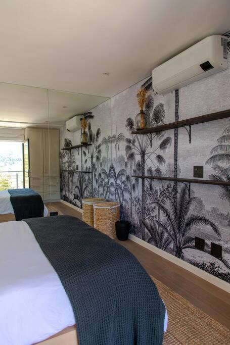 Stylish Floor Apartment *