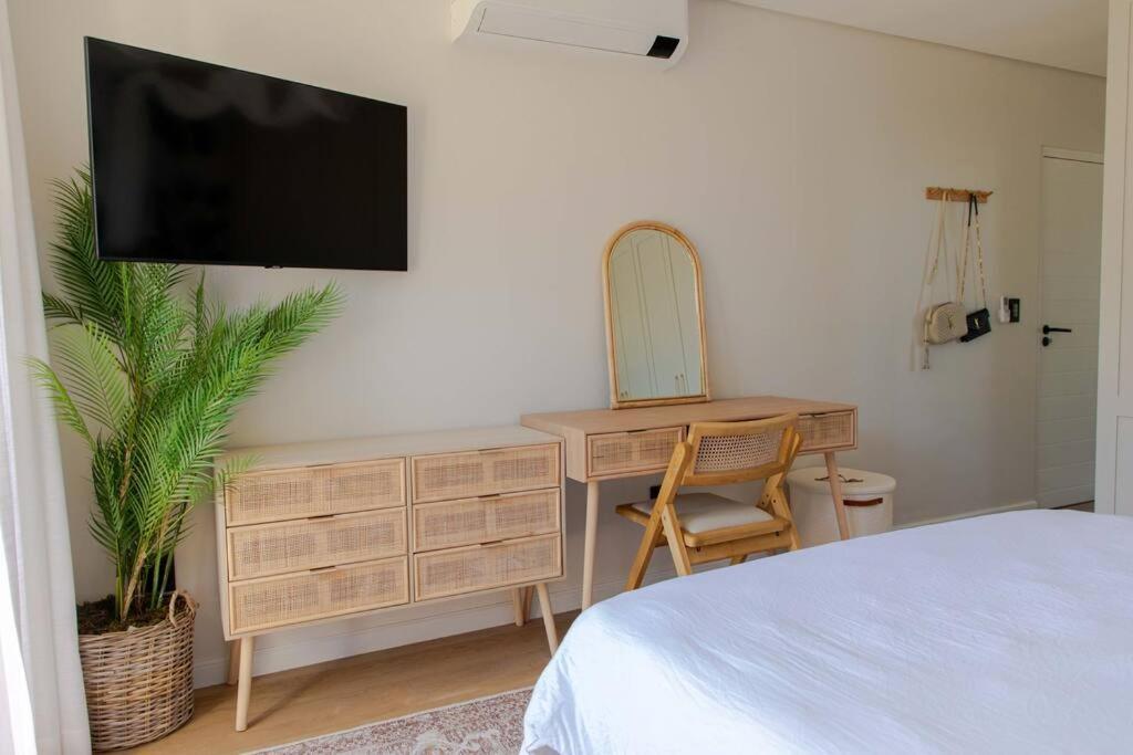 Stylish Floor Apartment Cape Town